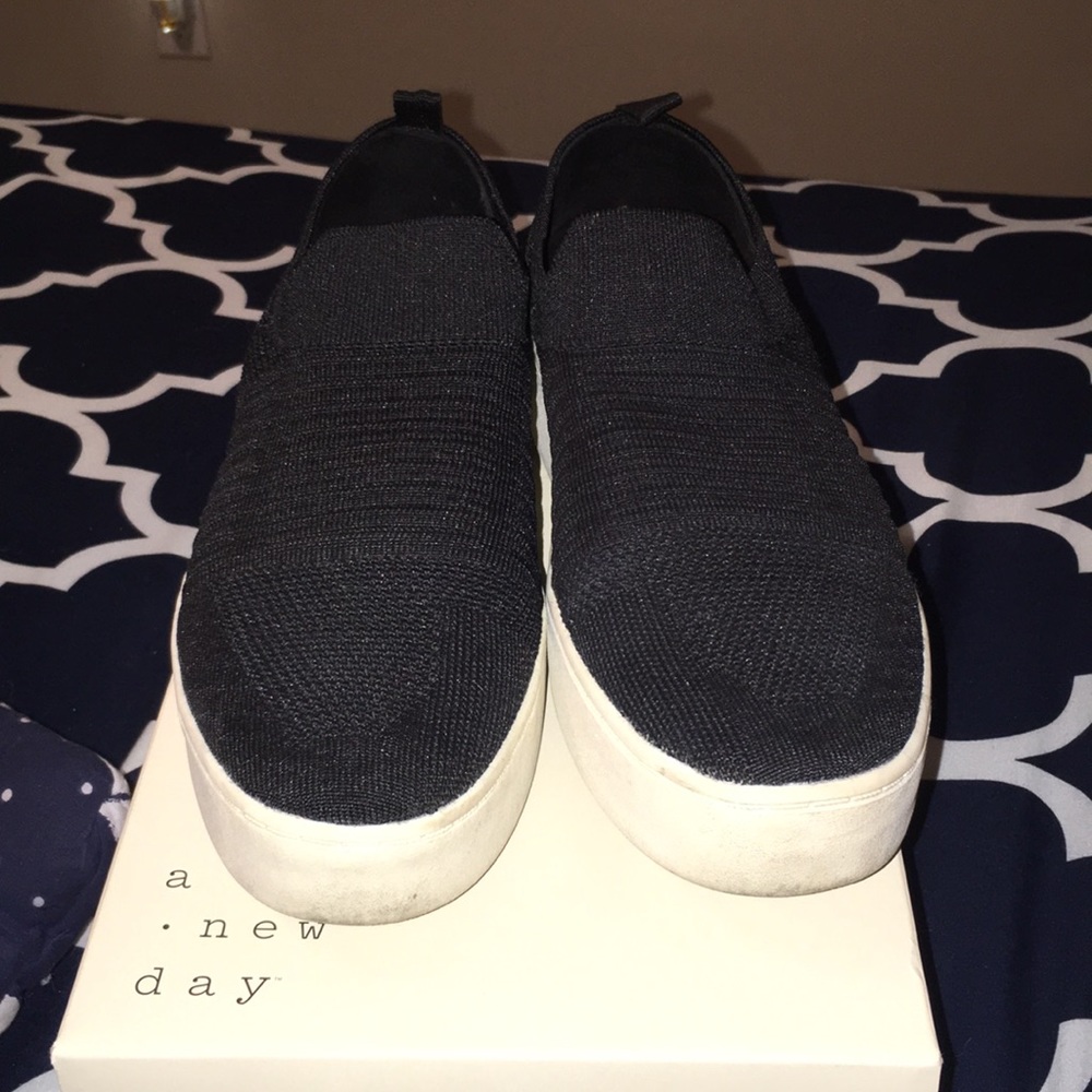 Women’s size 9 slip on